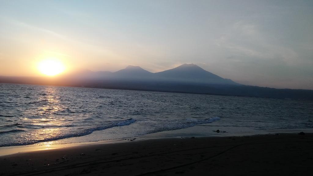 The Arya Guest House Gilimanuk Exterior foto